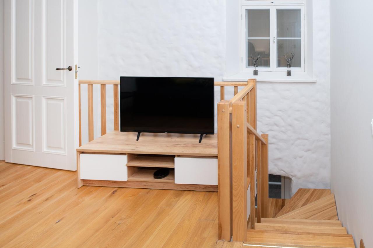 Lossi 32 Luxury Apartment With Sauna Тарту Экстерьер фото
