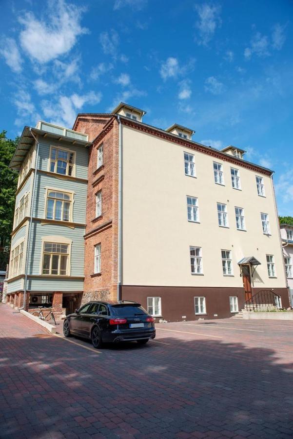 Lossi 32 Luxury Apartment With Sauna Тарту Экстерьер фото